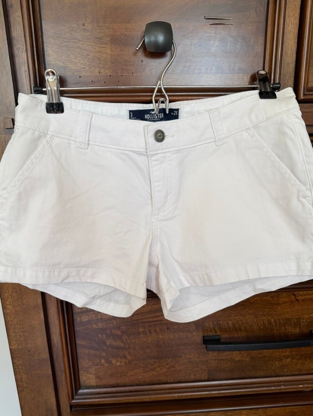 Hollister  California Low Rise Stretch Twill Cotton Shorts White Sz 0 W24 Nwt